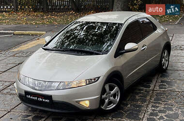 Хэтчбек Honda Civic 2008 в Николаеве