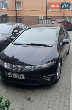 Хетчбек Honda Civic 2008 в Ірпені