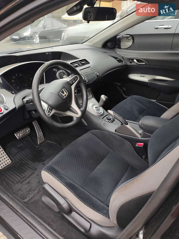 Хэтчбек Honda Civic 2006 в Сокале фото 27 Хэтчбек Honda Civic 2006 в Сокале