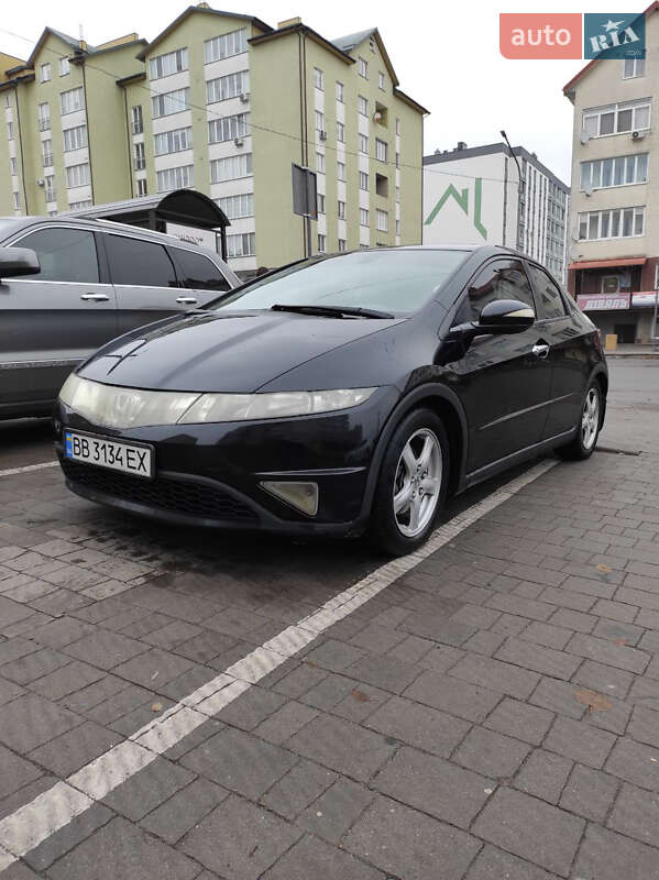 Хэтчбек Honda Civic 2006 в Сокале фото 30 Хэтчбек Honda Civic 2006 в Сокале
