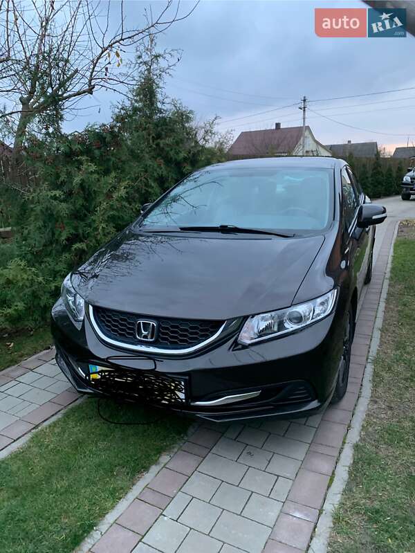 Седан Honda Civic 2013 в Любешове