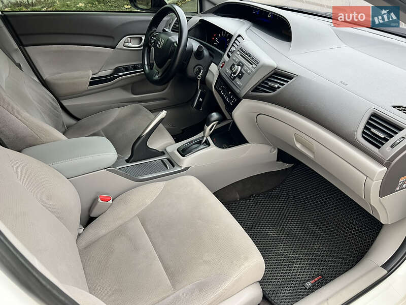 Седан Honda Civic 2012 в Миколаєві