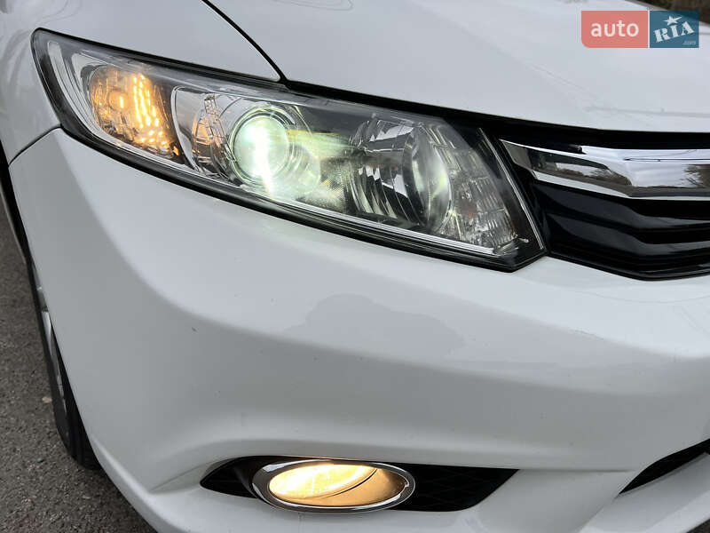 Седан Honda Civic 2012 в Миколаєві