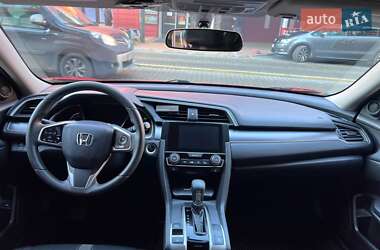 Седан Honda Civic 2016 в Львові