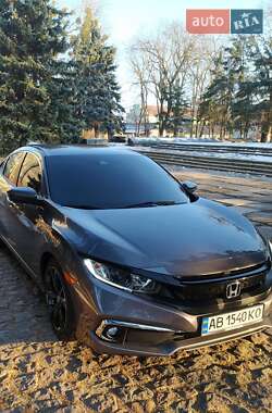 Седан Honda Civic 2018 в Тульчині