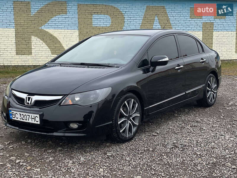 Седан Honda Civic 2009 в Львове