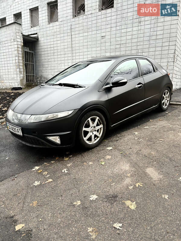 Хетчбек Honda Civic 2006 в Києві