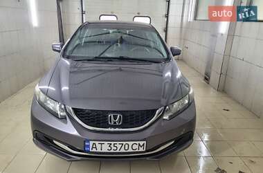 Седан Honda Civic 2015 в Тисмениці