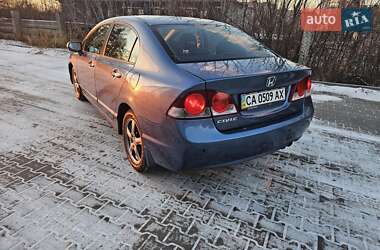 Седан Honda Civic 2008 в Рівному