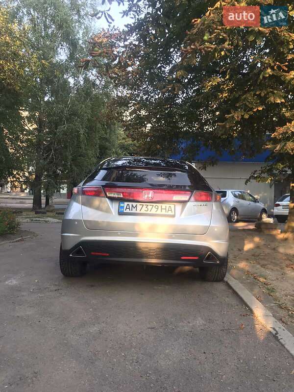 Хэтчбек Honda Civic 2006 в Житомире фото 8 Хэтчбек Honda Civic 2006 в Житомире