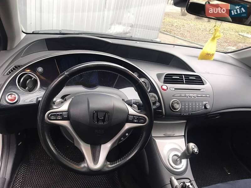 Хэтчбек Honda Civic 2006 в Житомире фото 17 Хэтчбек Honda Civic 2006 в Житомире