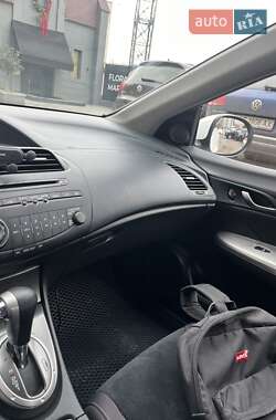 Хэтчбек Honda Civic 2010 в Одессе