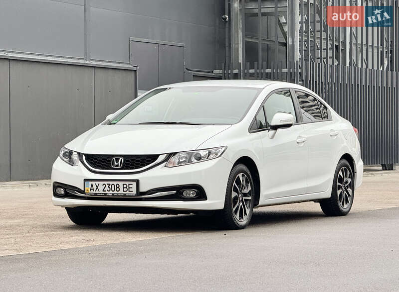 Седан Honda Civic 2013 в Києві