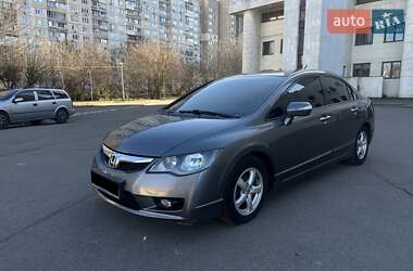 Седан Honda Civic 2009 в Киеве