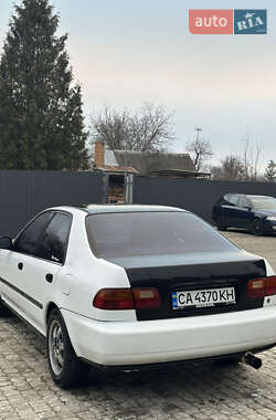 Седан Honda Civic 1993 в Шполі