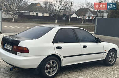 Седан Honda Civic 1993 в Шполі