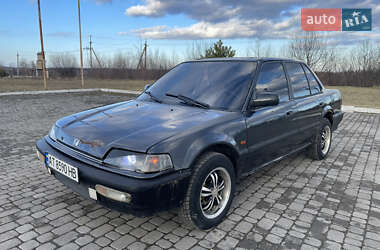 Седан Honda Civic 1990 в Надворной