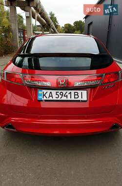 Хетчбек Honda Civic 2010 в Києві