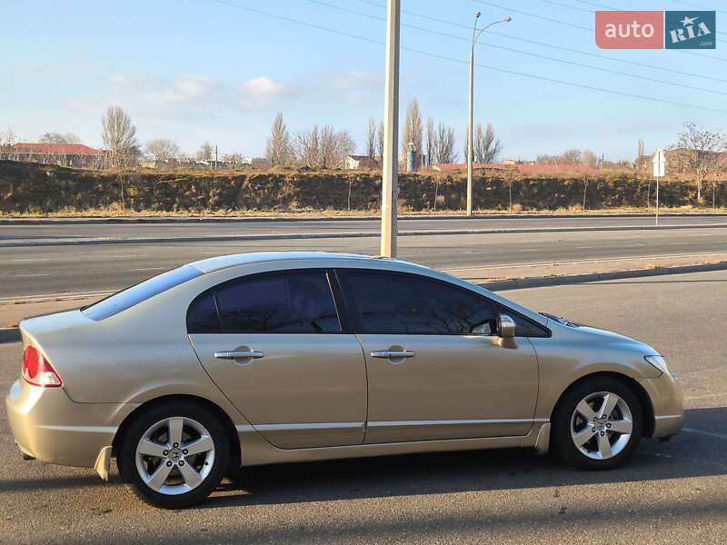 Седан Honda Civic 2008 в Николаеве