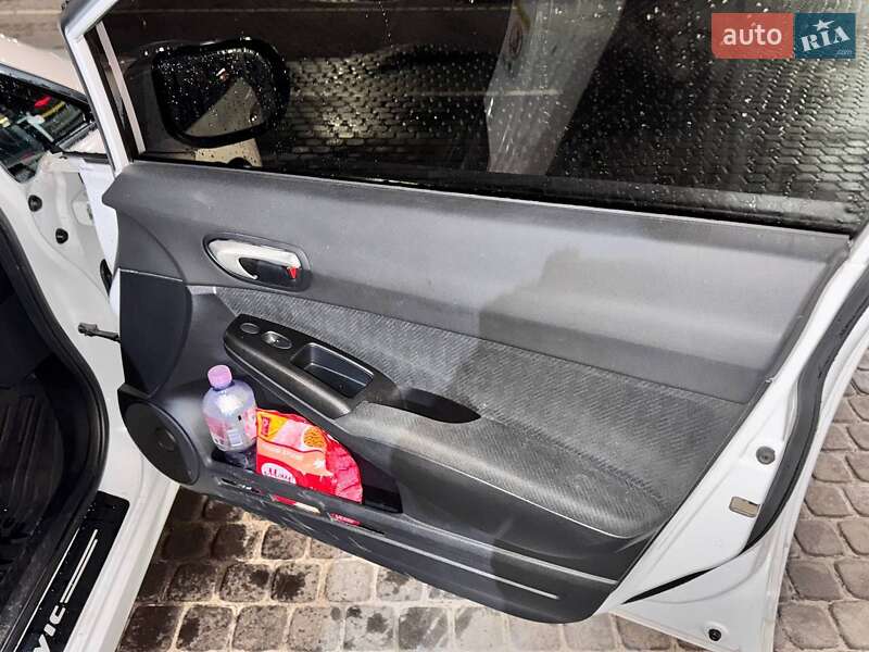 Седан Honda Civic 2009 в Каменском