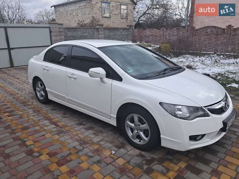 Седан Honda Civic 2009 в Каменском