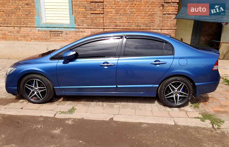 Седан Honda Civic 2008 в Вознесенську