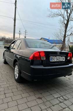 Седан Honda Civic 2005 в Надворной