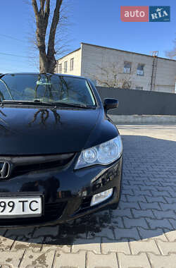 Седан Honda Civic 2008 в Львове