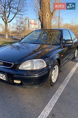 Хэтчбек Honda Civic 1995 в Киеве