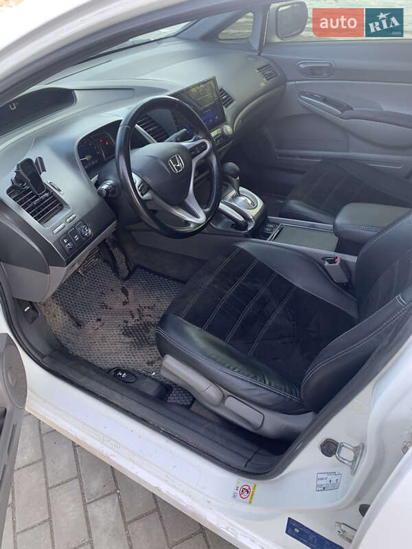 Седан Honda Civic 2007 в Апостоловому