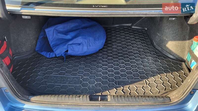 Седан Honda Civic 2007 в Львові