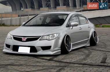 Седан Honda Civic 2008 в Львове