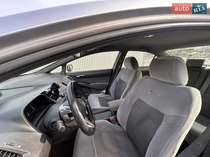 Седан Honda Civic 2008 в Тернополе