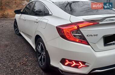 Седан Honda Civic 2019 в 
