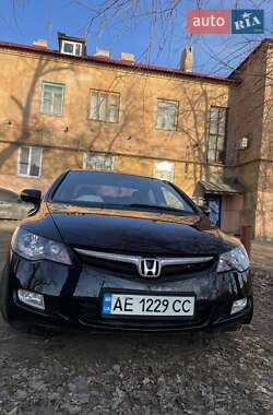 Седан Honda Civic 2007 в Днепре