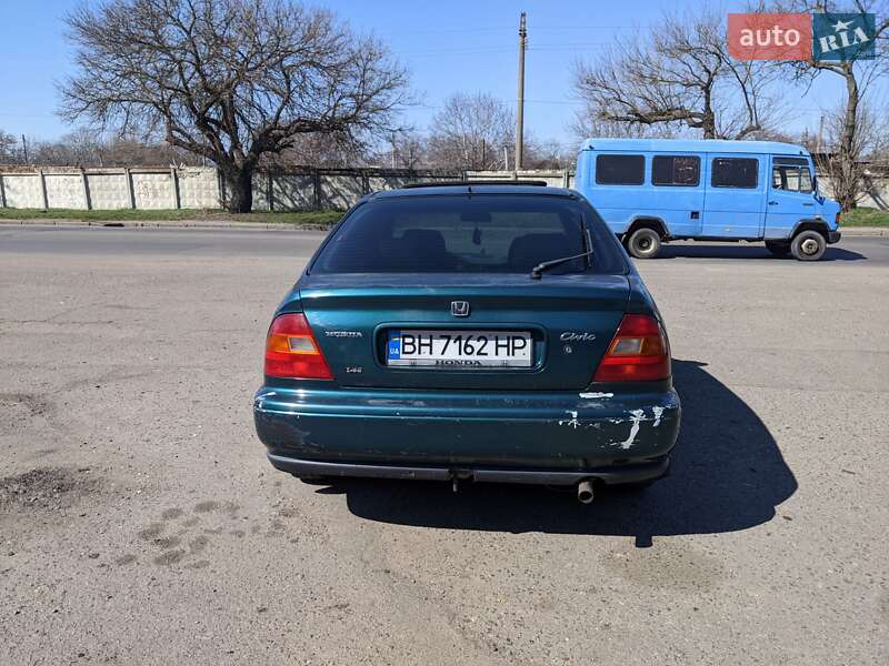 Хэтчбек Honda Civic 1996 в Одессе