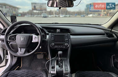 Седан Honda Civic 2017 в 