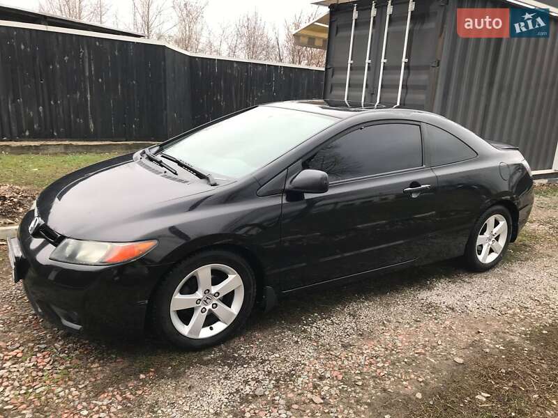Купе Honda Civic 2007 в 