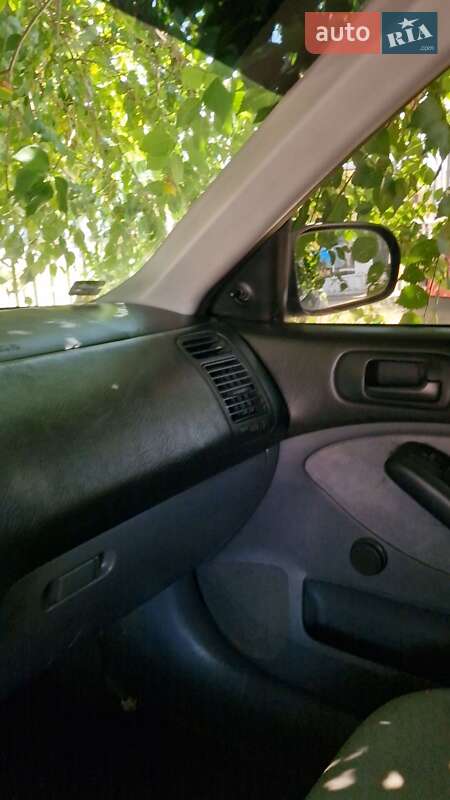 Седан Honda Civic 2001 в Одессе