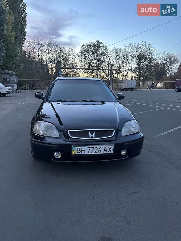 Седан Honda Civic 1996 в Одессе