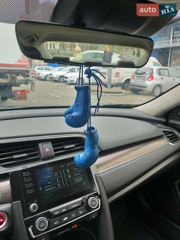 Седан Honda Civic 2019 в Києві