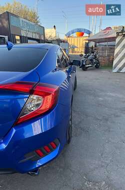 Седан Honda Civic 2016 в 