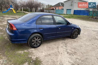 Седан Honda Civic 2004 в 