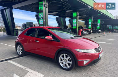 Хэтчбек Honda Civic 2008 в 