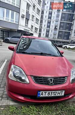 Хэтчбек Honda Civic 2005 в 