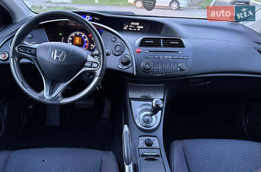 Хэтчбек Honda Civic 2010 в 