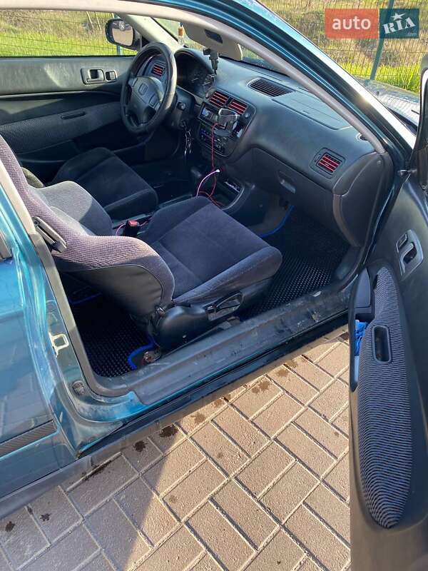 Хэтчбек Honda Civic 1997 в Киеве