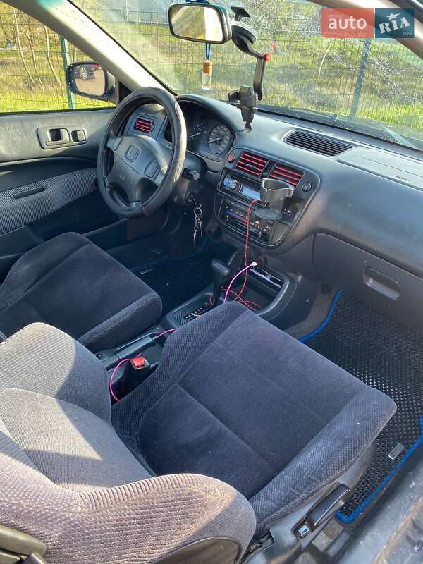 Хэтчбек Honda Civic 1997 в Киеве