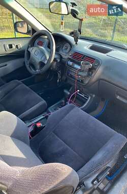Хэтчбек Honda Civic 1997 в 