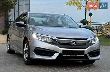 Седан Honda Civic 2017 в 